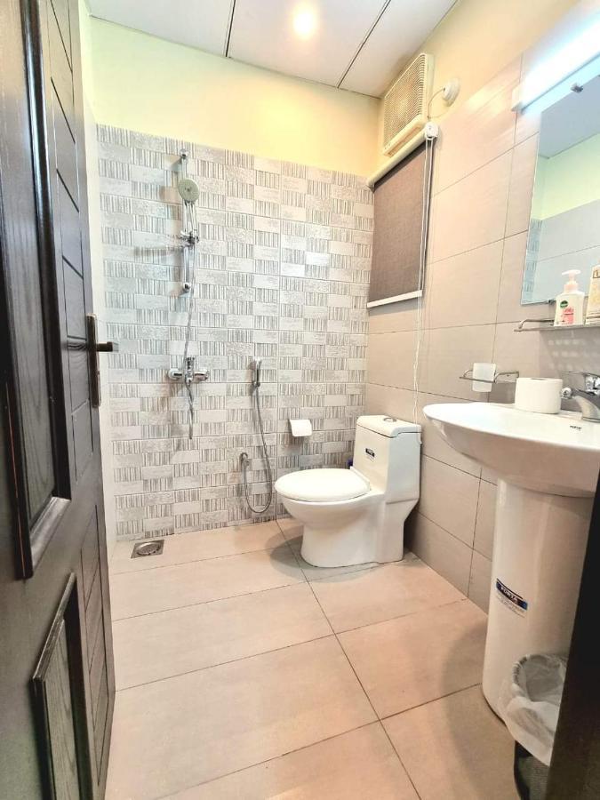 Comfortable & Lovely 1 Bed Apt In Bahria Town ราวัลปินดี ภายนอก รูปภาพ