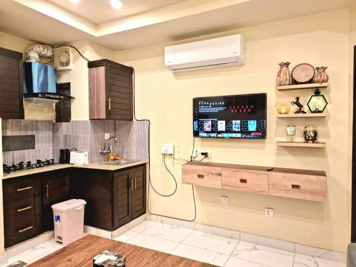 Comfortable & Lovely 1 Bed Apt In Bahria Town ราวัลปินดี ภายนอก รูปภาพ