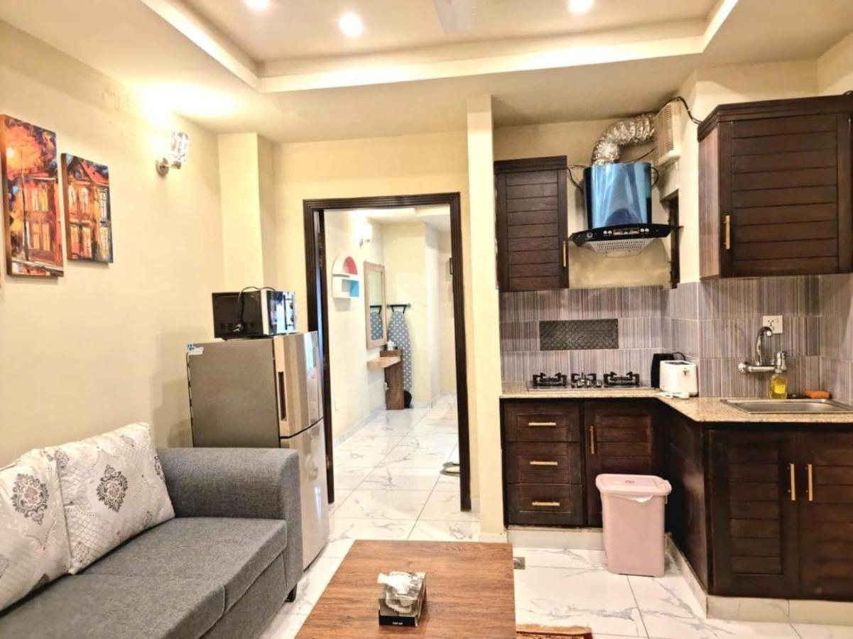 Comfortable & Lovely 1 Bed Apt In Bahria Town ราวัลปินดี ภายนอก รูปภาพ